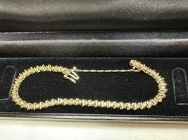  Gold & Diamond Tennis Bracelet